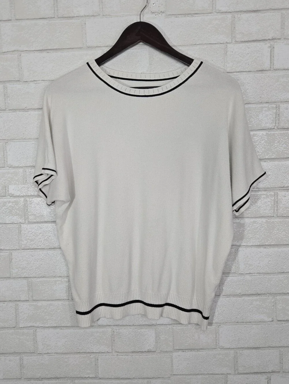vintage white short sleeve sweater
